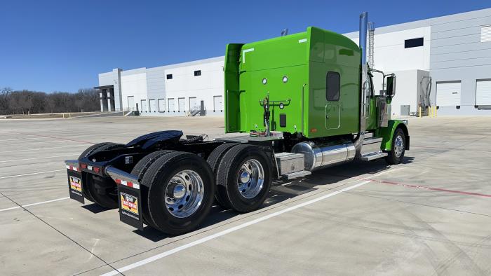 2026 Peterbilt 589-5