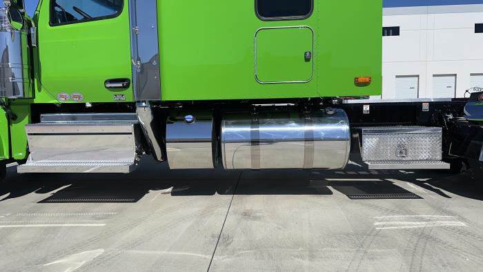 2026 Peterbilt 589-10