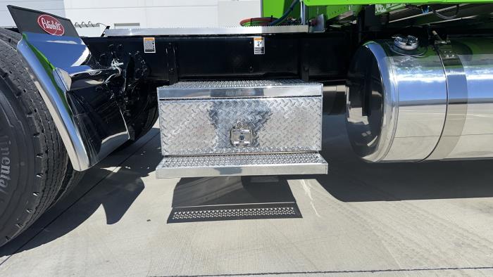 2026 Peterbilt 589-19