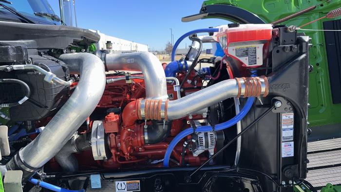 2026 Peterbilt 589-24