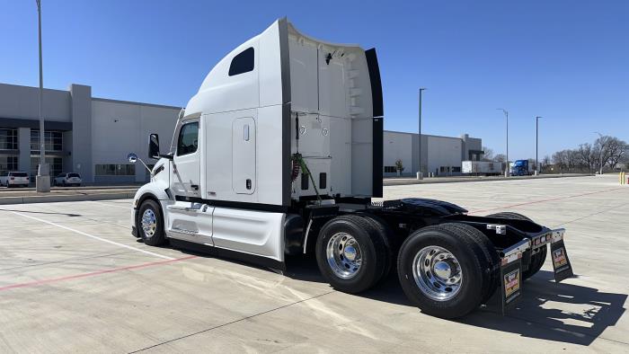 2026 Peterbilt 579-7