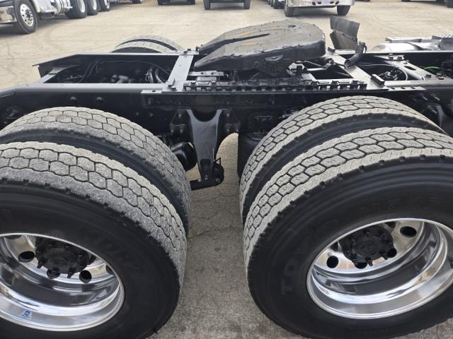2019 International LT625-15