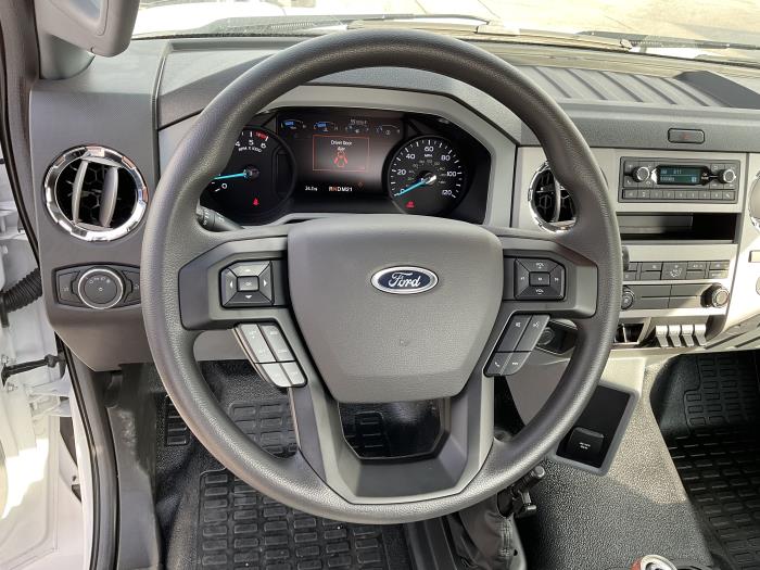 2025 Ford F-750-10