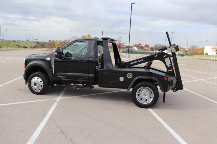 2024 Ford F-450 Regular Cab DRW 4x4 Wrecker Body for sale #1820273 - photo 4