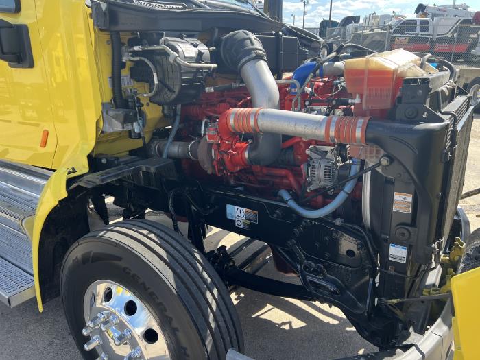 2021 Peterbilt 579-11