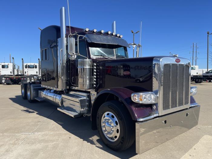 2024 Peterbilt 389-3