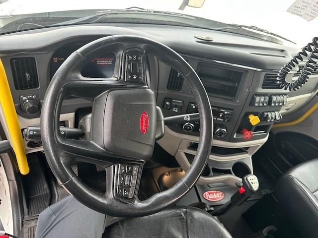 2023 Peterbilt 579-4