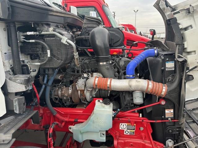 2023 Peterbilt 579-11