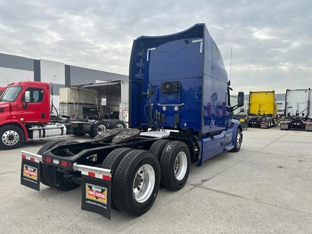 2022 Peterbilt 579-9