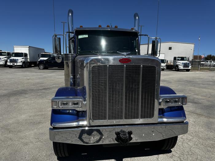 2026 Peterbilt 589-2