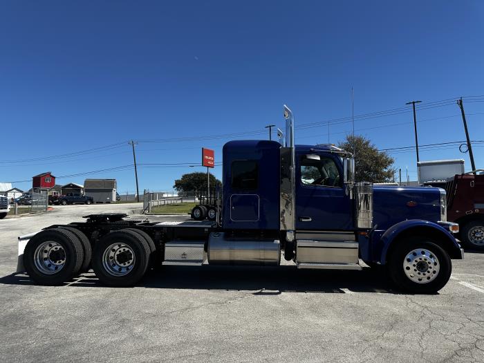 2026 Peterbilt 589-4
