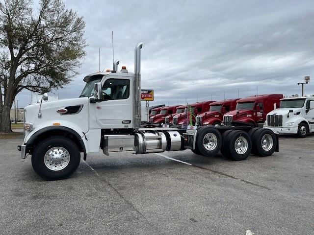 2026 Peterbilt 567-2