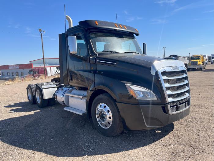2021 Freightliner Cascadia-4