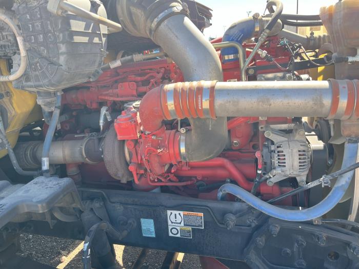 2021 Peterbilt 579-8