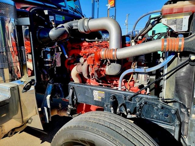 2023 Peterbilt 389-17