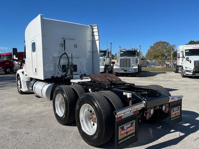 2021 Peterbilt 579-3