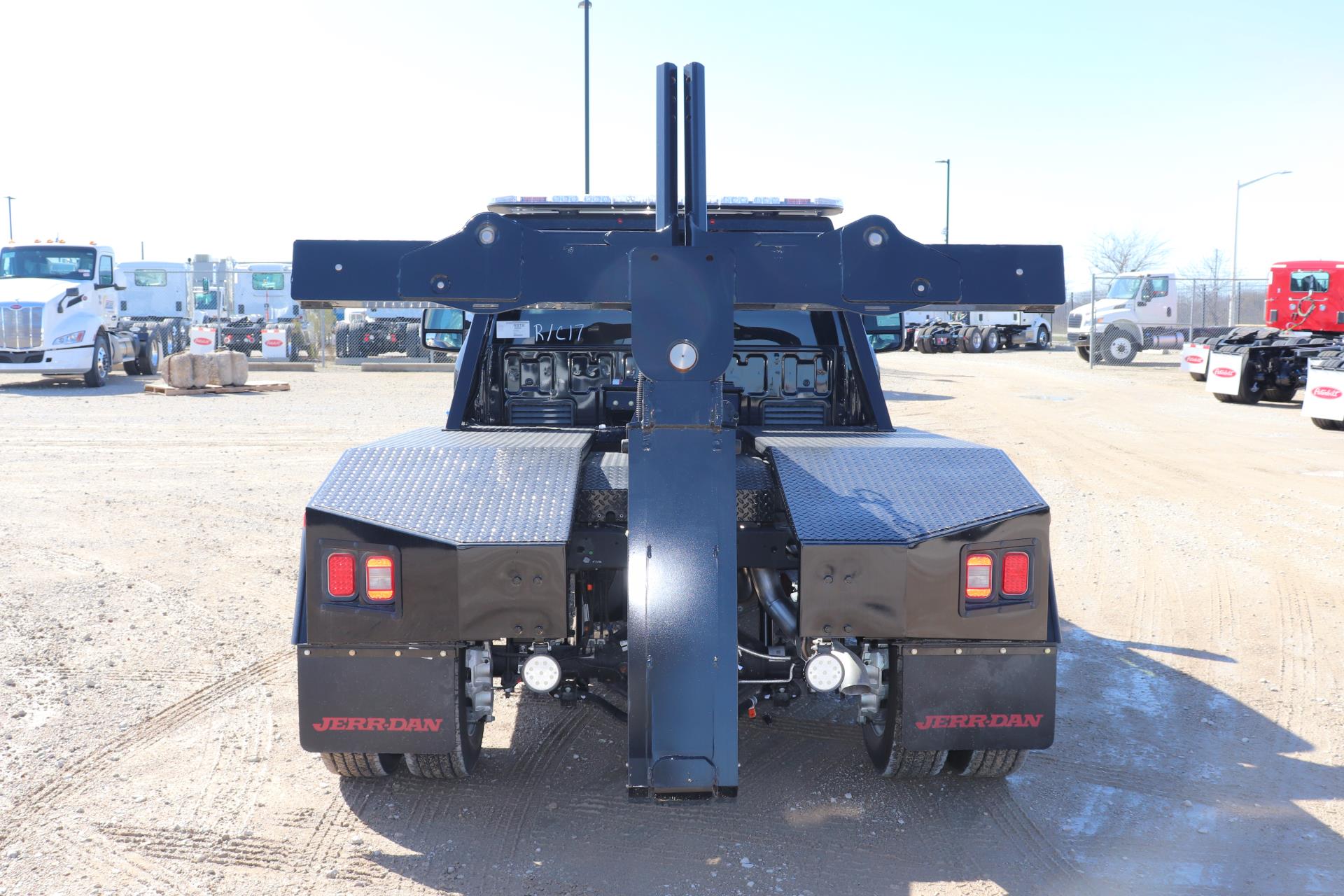 2024 Ford F-450 Regular Cab DRW 4x2 Wrecker Body for sale #1820910 - photo 5