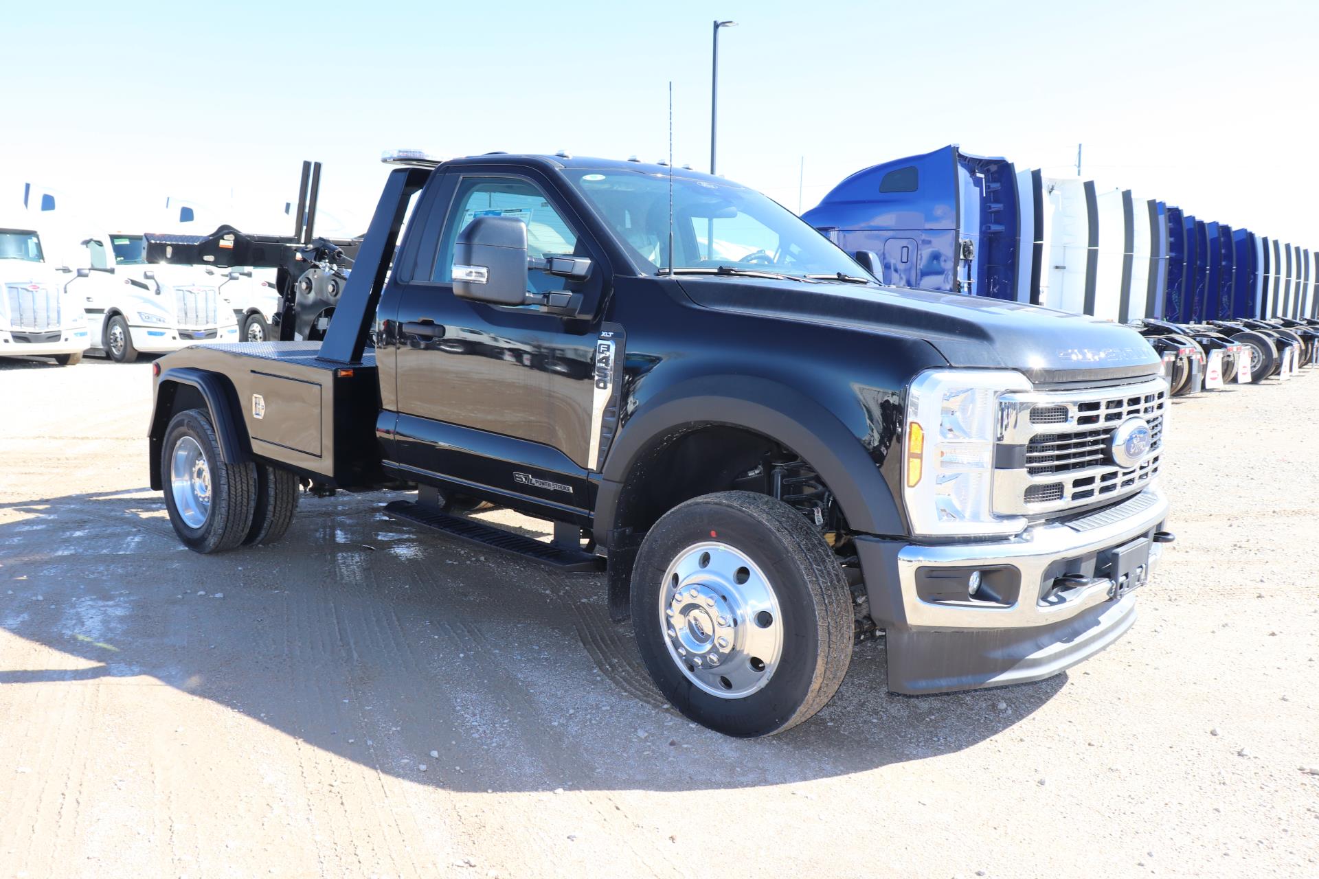 2024 Ford F-450 Regular Cab DRW 4x2 Wrecker Body for sale #1820910 - photo 9