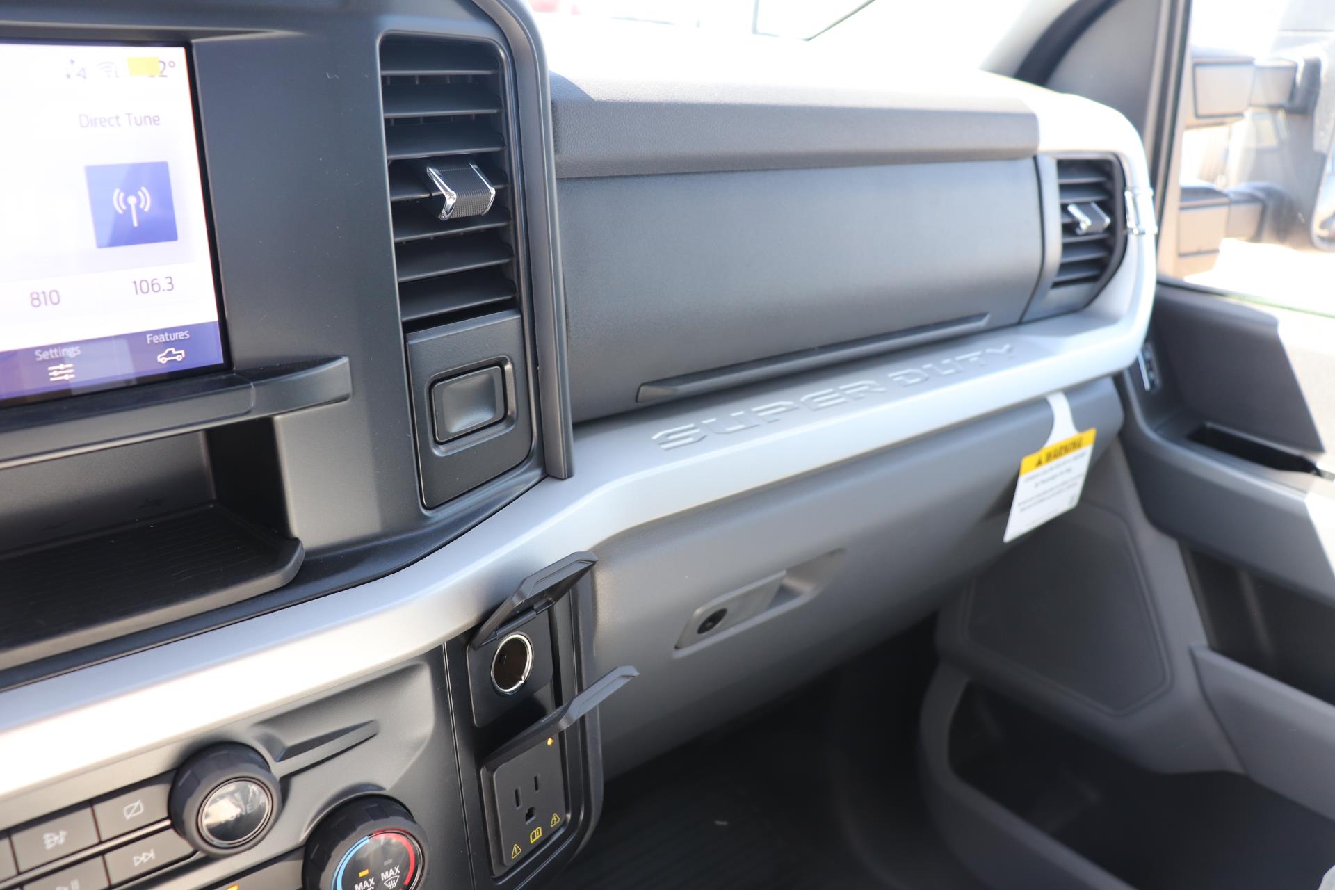 2024 Ford F-450 Regular Cab DRW 4x2 Wrecker Body for sale #1820910 - photo 22