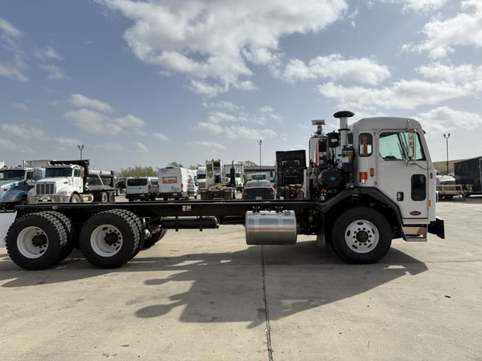 2025 Peterbilt 520-4