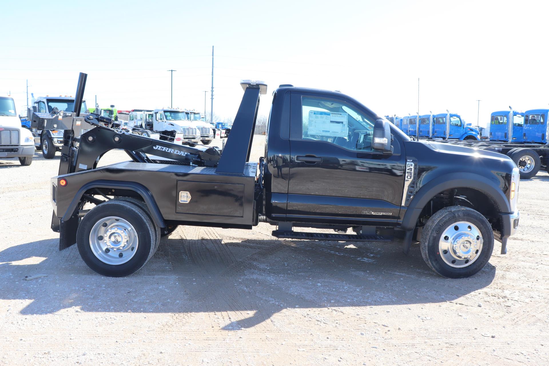 2024 Ford F-450 Regular Cab DRW 4x2 Wrecker Body for sale #1820902 - photo 9