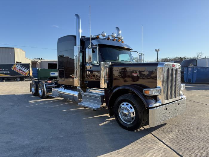 2026 Peterbilt 589-11