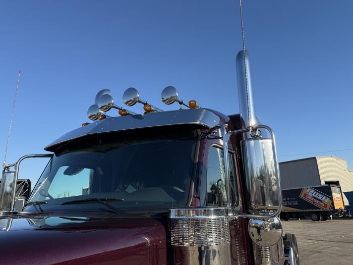 2026 Peterbilt 589-13