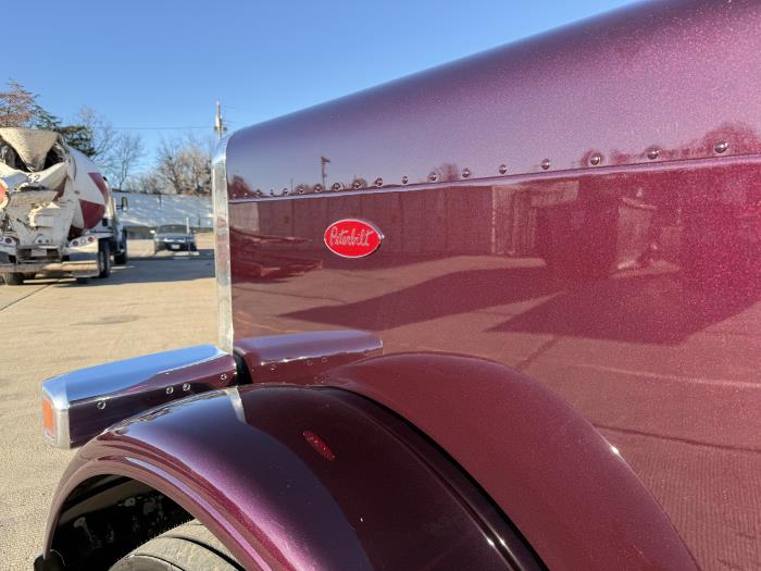 2026 Peterbilt 589-15