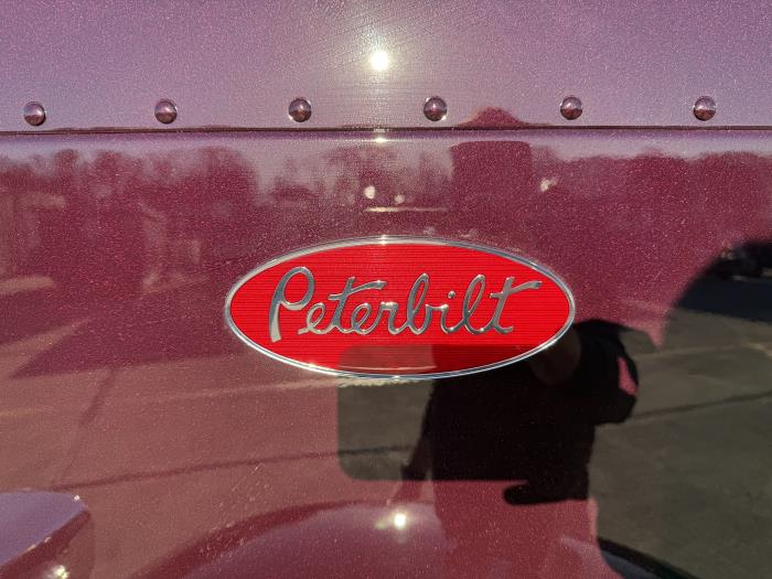2026 Peterbilt 589-16