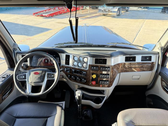 2026 Peterbilt 589-59