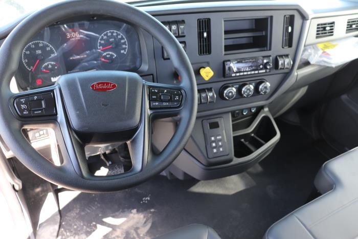 2025 Peterbilt 536-19