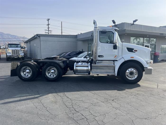 2019 Peterbilt 567-4