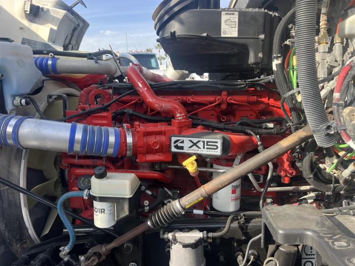 2019 Peterbilt 567-17