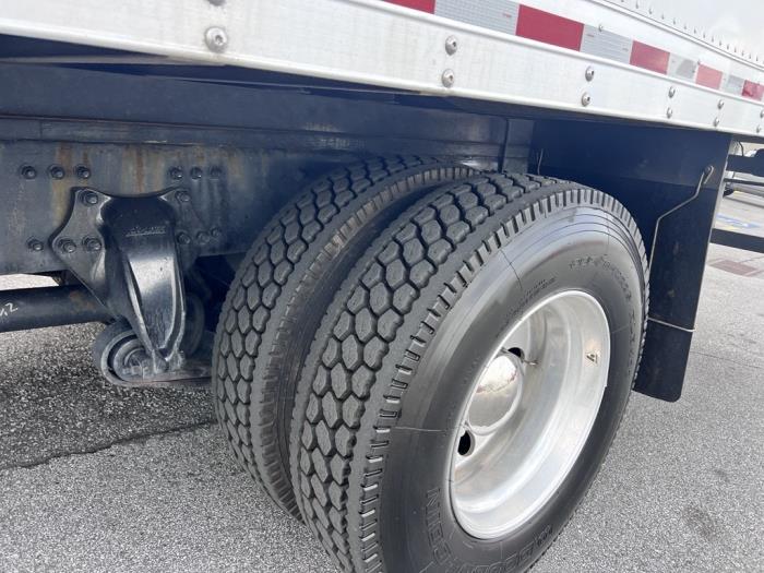 2019 Freightliner Business Class M2 106-13