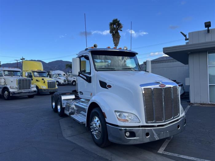 2020 Peterbilt 579-3