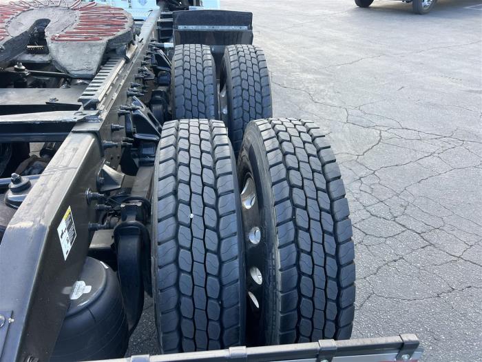 2020 Peterbilt 579-10