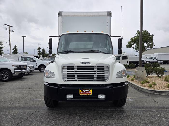 2018 Freightliner Business Class M2 106-6