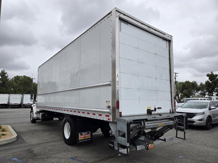 2018 Freightliner Business Class M2 106-13