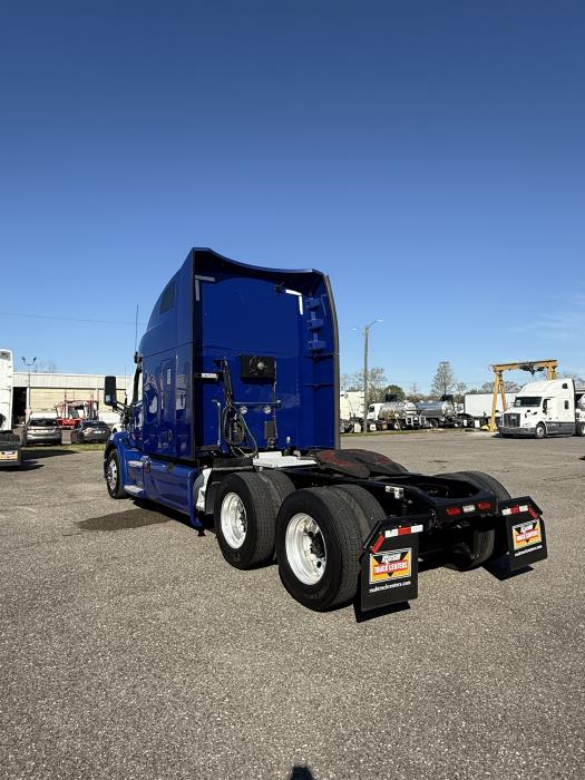 2022 Peterbilt 579-3