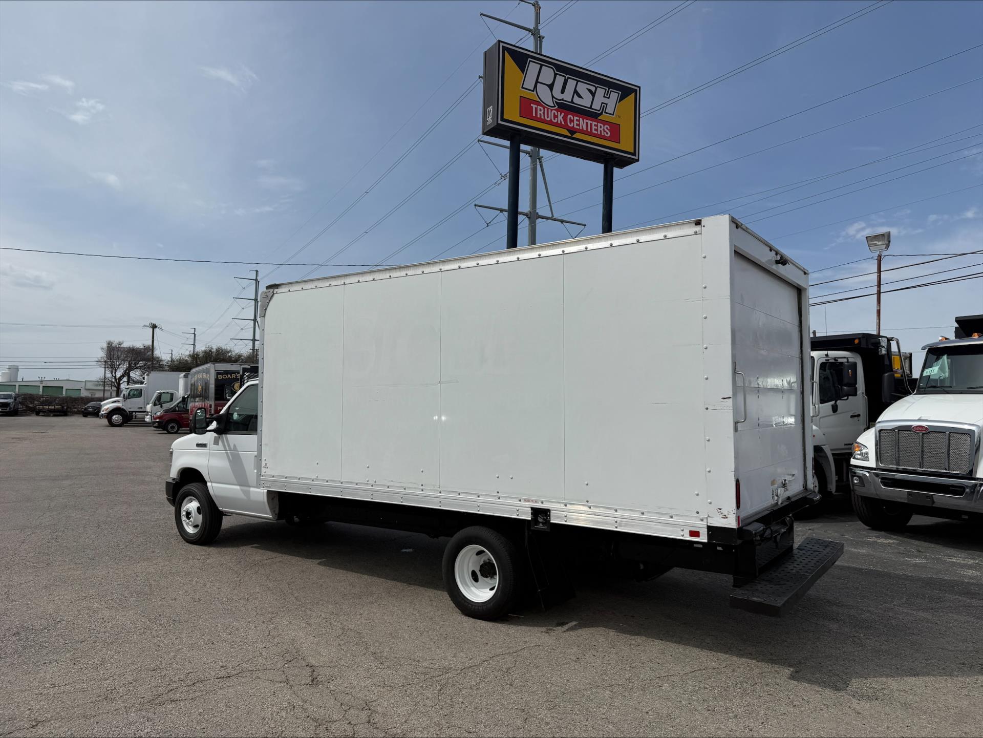 2019 Ford E-450 RWD Box Van for sale #1873426 - photo 3