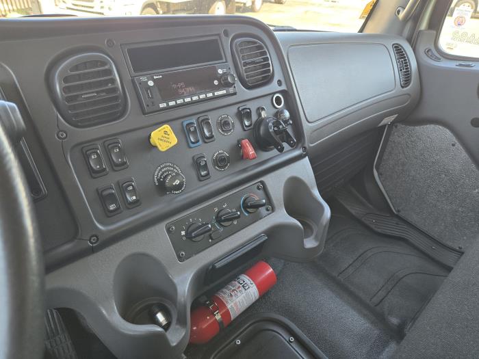 2022 Freightliner M2 112-11