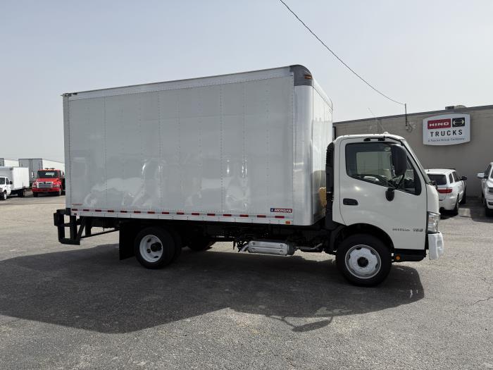 2017 Hino 195-9