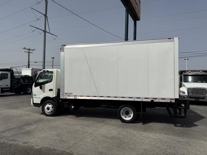 2017 Hino 195-16