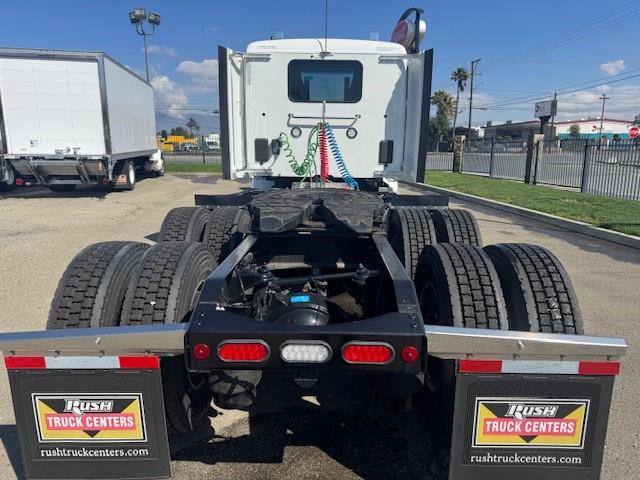 2025 Peterbilt 579-6