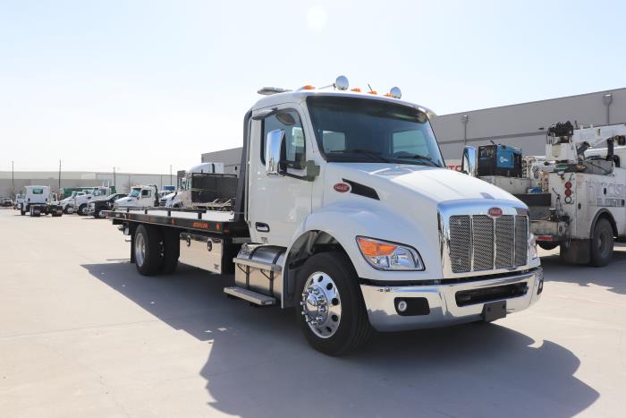 2025 Peterbilt 536-8