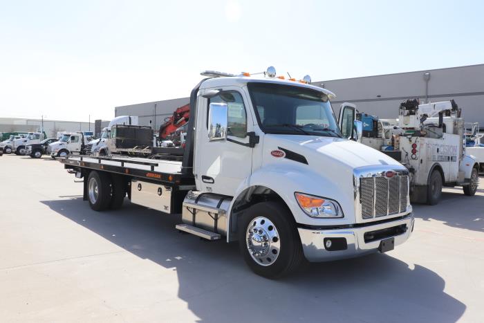 2025 Peterbilt 536-15