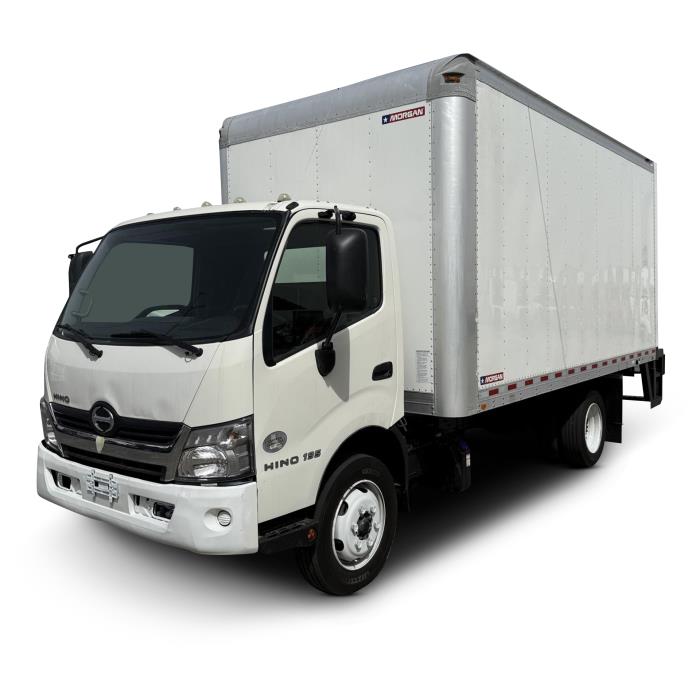 2017 Hino 195-0