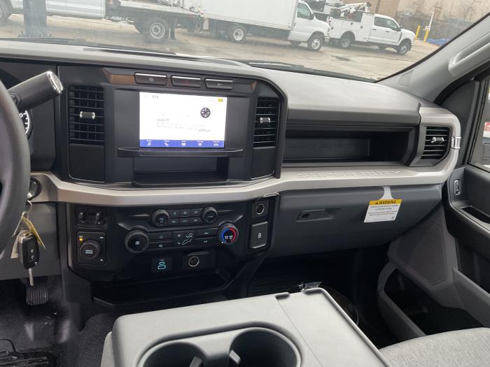 2024 Ford F-450-11