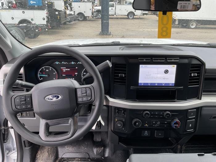 2024 Ford F-350-13