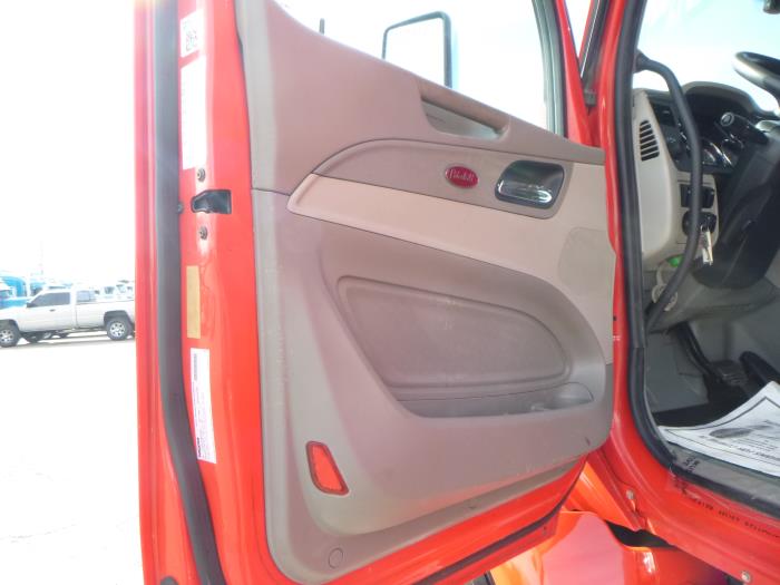 2021 Peterbilt 579-15